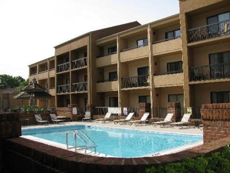 Courtyard By Marriott Raleigh Cary Ξενοδοχείο Εξωτερικό φωτογραφία