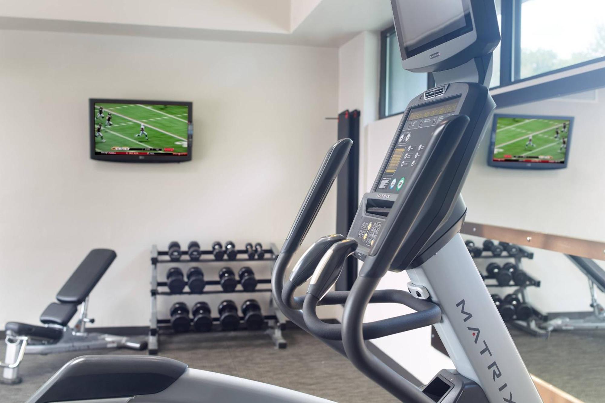 Courtyard By Marriott Raleigh Cary Ξενοδοχείο Εξωτερικό φωτογραφία
