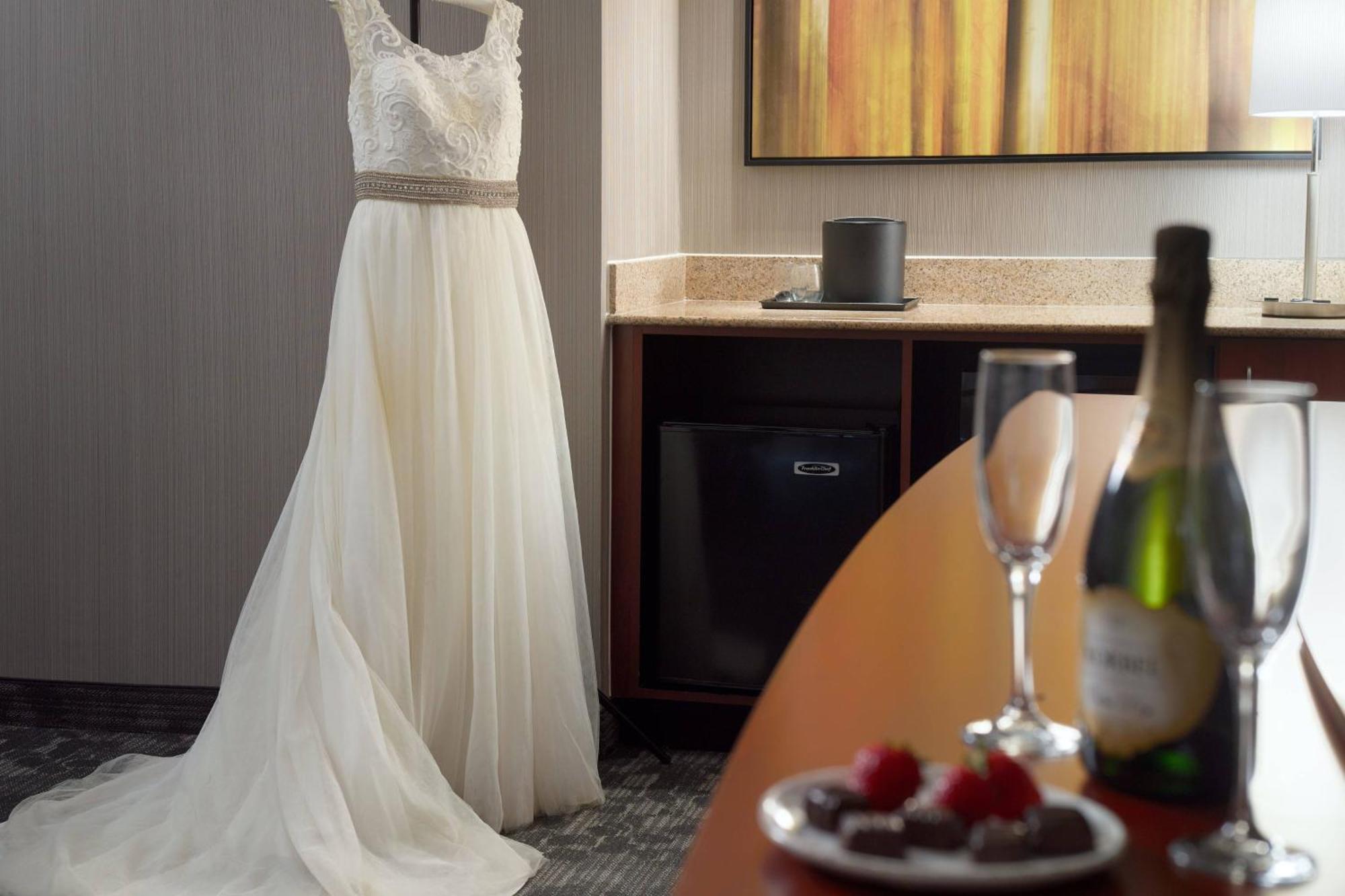 Courtyard By Marriott Raleigh Cary Ξενοδοχείο Εξωτερικό φωτογραφία