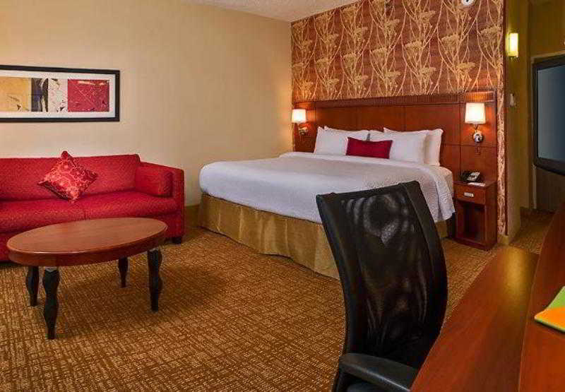 Courtyard By Marriott Raleigh Cary Ξενοδοχείο Εξωτερικό φωτογραφία